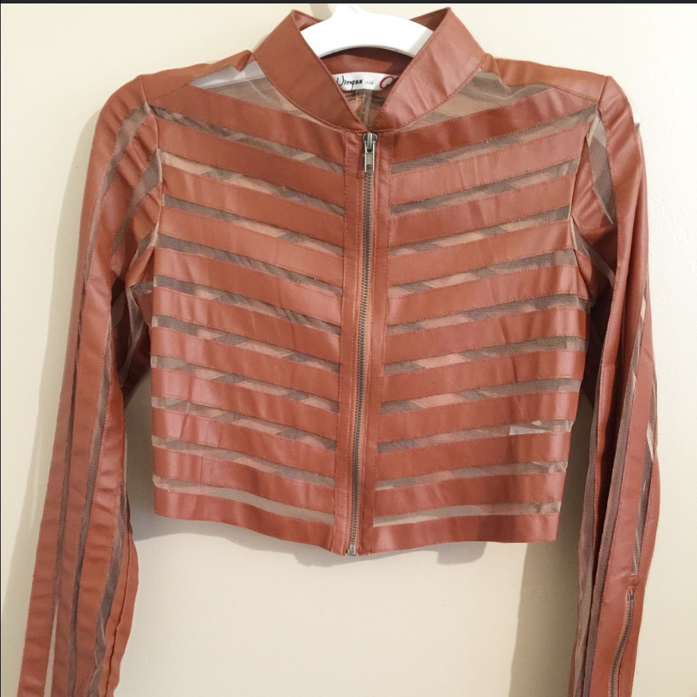 Cute crop Jacket!